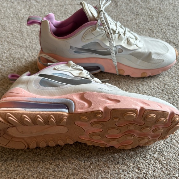 Nike React Tennis Shoes - Picture 3 of 3